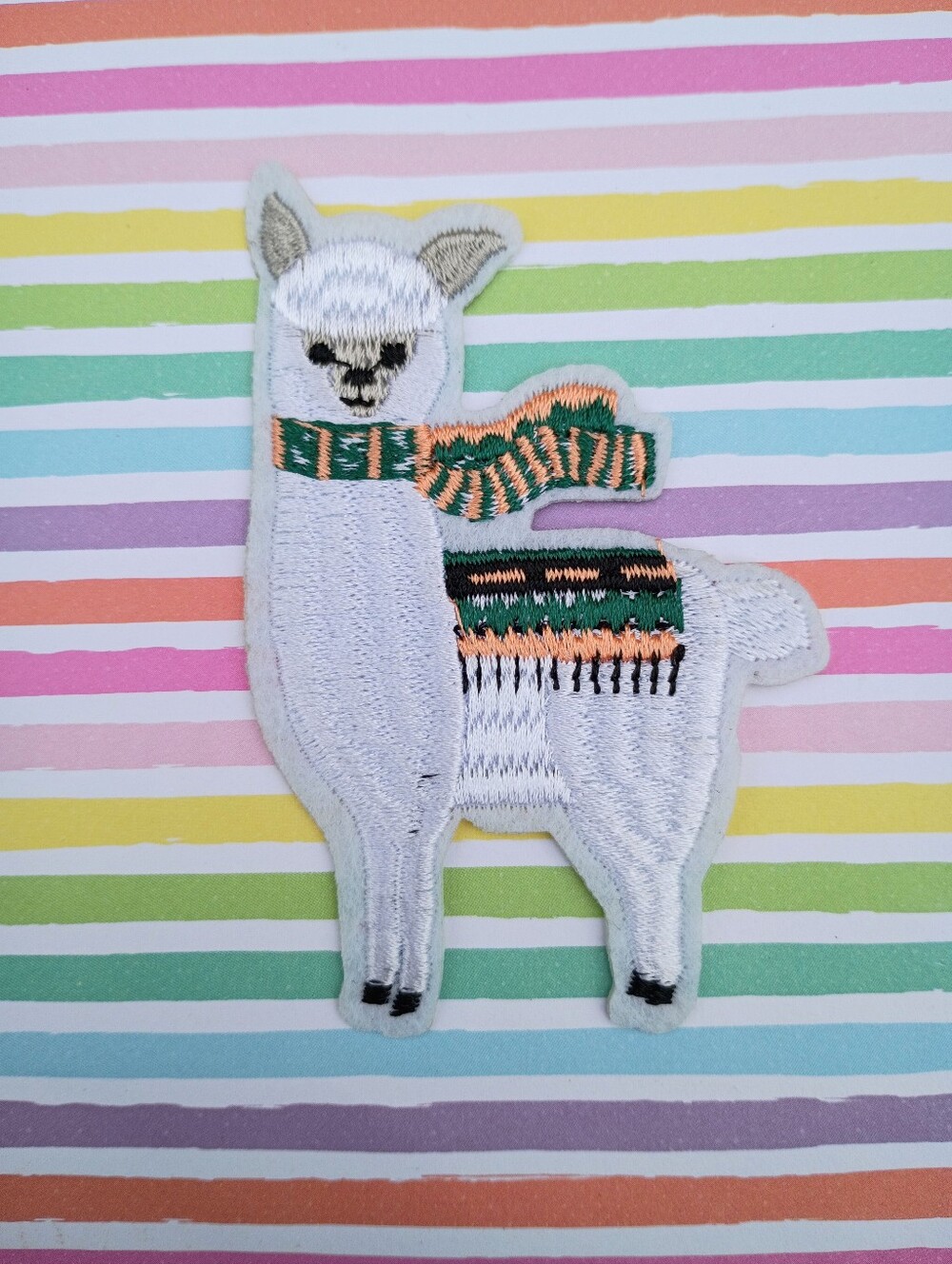 PATCH- Alpaca - Picture 2 of 4